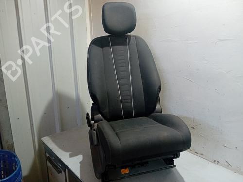 Used Right front seat RENAULT MEGANE III Grandtour (KZ0/1) 1.5 dCi (KZ09, KZ0D, KZ1G, KZ29, KZ14, KZ1W, KZ10, KZ1F,... (110 hp) 20859950