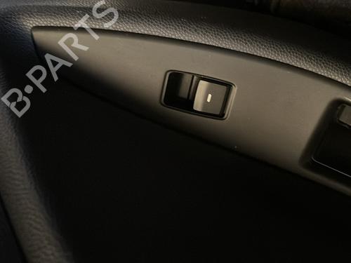 Used Left rear window switch HYUNDAI i20 II (GB, IB) 1.0 T-GDI (120 hp) 21863747