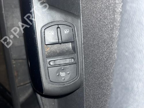 Right front window switch OPEL CORSA D (S07) 1.4 (L08, L68) | BP26686180I26 - Image 3