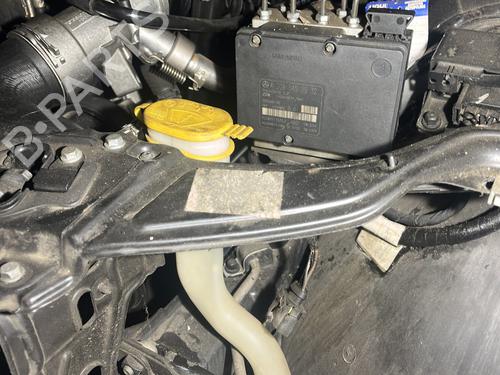 Windscreen washer tank MERCEDES-BENZ C-CLASS T-Model (S203) C 200 CDI (203.207) | BP29506868C113 