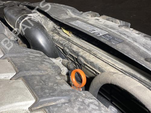 Used Water radiator Water radiator VW GOLF VI (5K1) 2.0 TDI (110 hp) 23797175 23797175