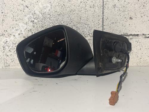 Bakspejl venstre CITROËN C4 CACTUS 1.2 VTi 82 (82 hp) 31376381