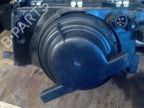 Optica direita AUDI A6 C4 (4A2) 2.5 TDI (140 hp) 21861504