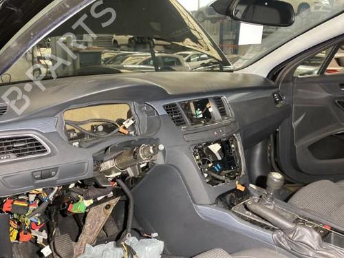 Used Dashboard Dashboard PEUGEOT 508 I (8D_) 1.6 HDi (115 hp) 20869679 20869679