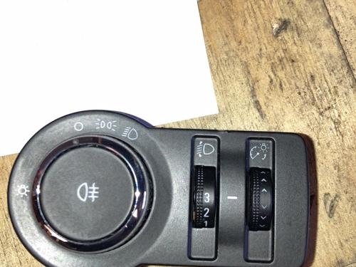 Used Headlight switch OPEL ASTRA J (P10) 1.4 (68) (100 hp) 21860784