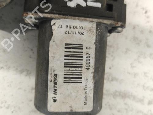 Rudehejsemekanisme ventre foran RENAULT TWINGO II (CN0_) 1.2 16V (CN04, CN0B) | BP21858959C22 