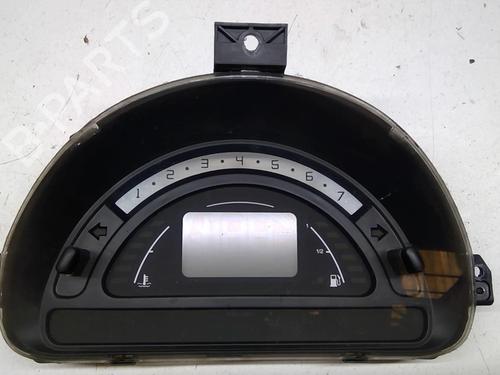 Used Instrument cluster Instrument cluster 20867108 20867108