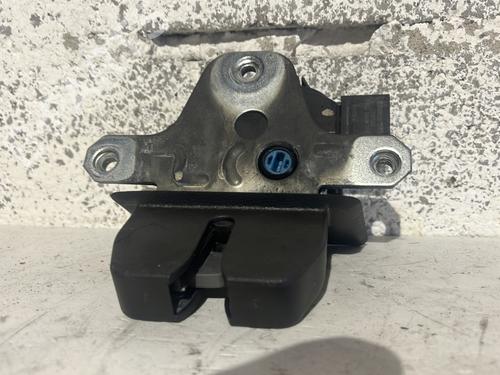 tailgate-lock-mg-mg-5-estate-2020-32440340 main image