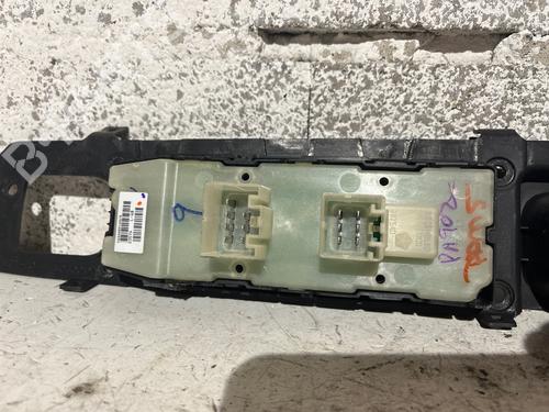 Left front window switch JEEP COMPASS (MK49) 2.0 CRD 4x4 | BP37613283I27 - Image 4
