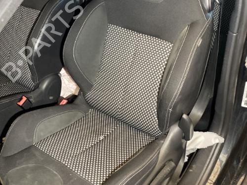 Siège avant gauche CITROËN DS3 (SA_) 1.6 HDi 90 (92 hp) 20868813