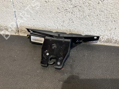 Used Tailgate lock BMW 3 (E90) 325 i (218 hp) 21864986