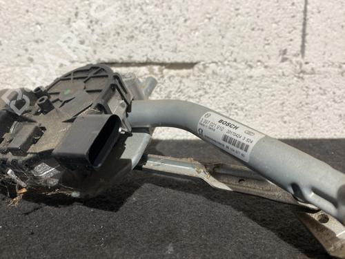 Used Front wiper motor Front wiper motor PEUGEOT 208 I (CA_, CC_) 1.6 BlueHDi 100 (100 hp) 24313891 24313891