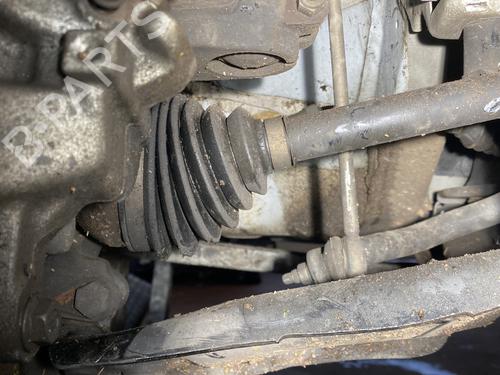 Used Right front driveshaft Right front driveshaft CITROËN C3 AIRCROSS II (2R_, 2C_) 1.2 PureTech 110 (2RHNZB, 2RHNZW, 2RHNPX, 2RHNPJ) (110 hp) 33413340 33413340
