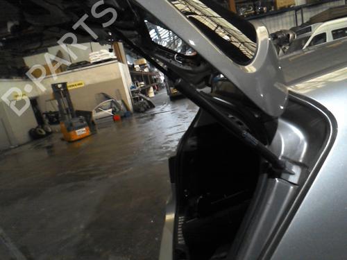 Used Tailgate lift support MERCEDES-BENZ B-CLASS Sports Tourer (W245) B 180 CDI (245.207) (109 hp) 20864523