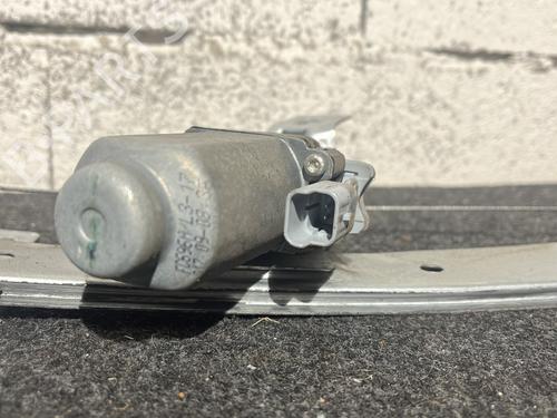 Used Front left window mechanism Front left window mechanism CITROËN C3 II (SC_) 1.4 HDi 70 (SC8HZC, SC8HR0, SC8HP4) (68 hp) 30708750 30708750