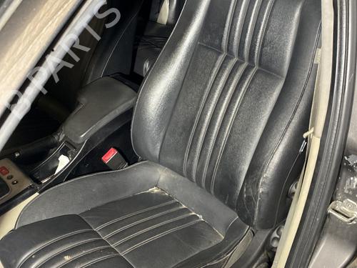 Asiento delantero izquierdo ALFA ROMEO 159 (939_) 1.9 JTDM 16V (939AXC1B, 939AXC12) (150 hp) 20864935