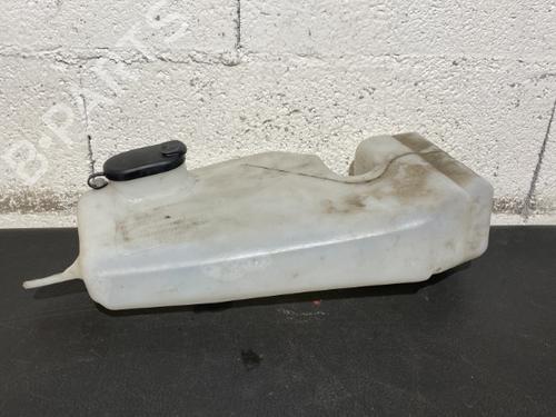 windscreen-washer-tank-dacia-sandero-14-bs0c-bs0a-bs0g-bs1f-bs0e-8200609549-2008-20865519 main image