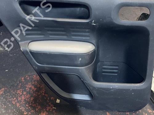 Bageste venstre beklædning CITROËN C4 CACTUS 1.5 BlueHDi 100 (102 hp) 21860473