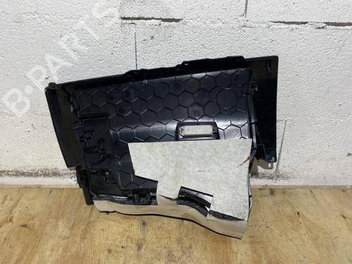 Used Glove box Glove box BMW 1 (F20) 116 d (116 hp) 20869738 20869738