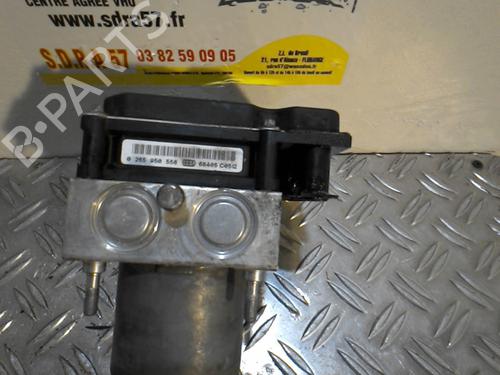 Used ABS pump PEUGEOT 307 Break (3E) 2.0 HDi 135 (136 hp) 20864602
