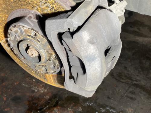 Used Right front brake caliper PEUGEOT 308 II (LB_, LP_, LW_, LH_, L3_) 1.6 BlueHDi 120 (120 hp) 20872926