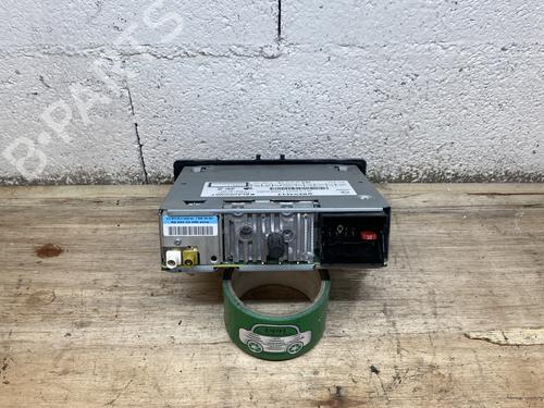 Radio RENAULT MEGANE III Grandtour (KZ0/1) 1.5 dCi (KZ09, KZ0D, KZ1G, KZ29, KZ14, KZ1W, KZ10, KZ1F,... | BP21863690E6 