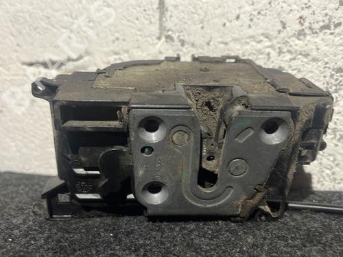 rear-right-lock-renault-kangoo-grand-kangoo-ii-kw01_-2008-30877694 main image