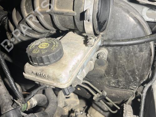 Used Brake master cylinder RENAULT KANGOO / GRAND KANGOO II (KW0/1_) 1.5 dCi 90 (KW05, KW08, KW0G, KW11) (90 hp) 30877734