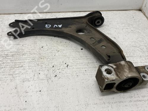 Used Left front suspension arm Left front suspension arm 21862190 21862190