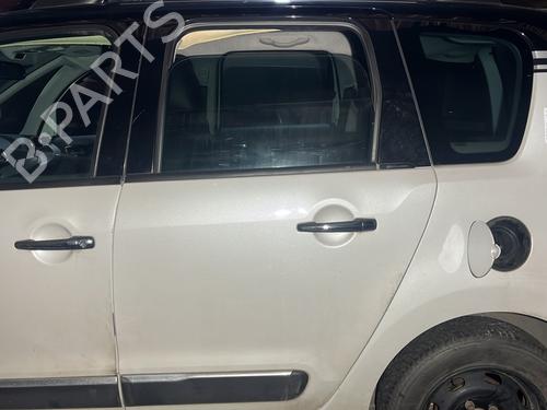 Dør venstre bagtil CITROËN C3 Picasso (SH_) 1.2 THP 110 (SHHNZ6) (110 hp) 32068886