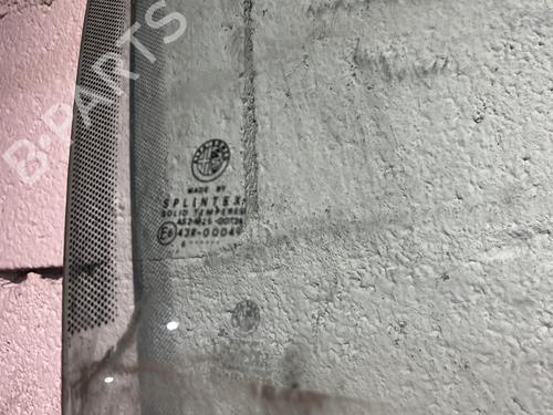 front-right-door-window-alfa-romeo-gt-937_-2003-2004-2005-2006-2007-2008-2009-2010-31290232 main image