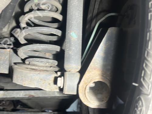 Used Right rear shock absorber Right rear shock absorber RENAULT CLIO II (BB_, CB_) 1.2 16V (BB05, BB0W, BB11, BB27, BB2T, BB2U, BB2V, CB05,... (75 hp) 32031013 32031013