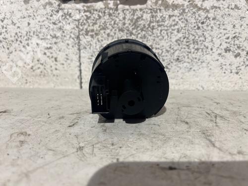 Headlight switch VW GOLF VI (5K1) | BP36695152I24 - Image 2