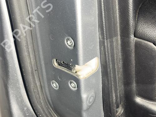 Used Front left lock PEUGEOT 4007 (VU_, VV_) 2.2 HDi (156 hp) 29564127