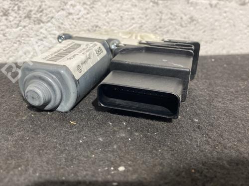Right rear window motor VW GOLF VI (5K1) 2.0 TDI | BP23797155E22 