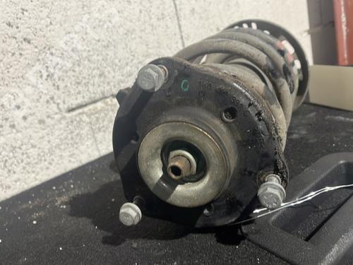 Right front shock absorber AUDI Q3 (8UB, 8UG) 2.0 TDI quattro | BP27389843M17 