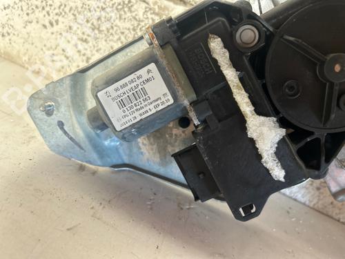 Used Front left window mechanism Front left window mechanism PEUGEOT 508 SW I (8E_) 2.0 HDi RXH Hybrid4 (200 hp) 39664404 39664404