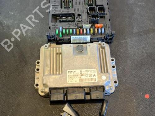 Used Electronic module PEUGEOT 308 I (4A_, 4C_) 1.6 HDi (90 hp) 20865932