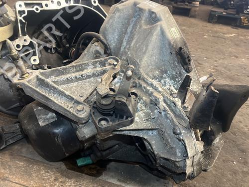 Used Gearbox Gearbox NISSAN MICRA III (K12) 1.5 dCi (65 hp) 32670394 32670394