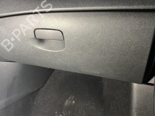 Used Glove box Glove box RENAULT MEGANE III Coupe (DZ0/1_) 1.5 dCi (DZ09, DZ0D, DZ1F, DZ1G, DZ14, DZ29) (110 hp) 20866071 20866071