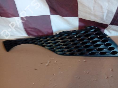 Used Grille NISSAN JUKE (F15) 1.5 dCi (110 hp) 21866221