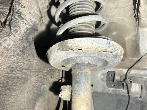 Used Right front shock absorber Right front shock absorber PEUGEOT 508 SW I (8E_) 2.0 HDi RXH Hybrid4 (200 hp) 39664434 39664434