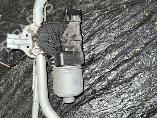 Used Front wiper motor PEUGEOT 208 I (CA_, CC_) 1.6 HDi (92 hp) 20866339