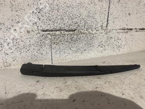 rear-windshield-wiper-arm-renault-zoe-bfm_-2012-37589106 main image