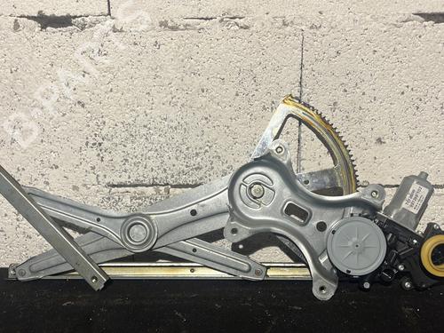 Used Front left window mechanism TOYOTA COROLLA Verso (ZER_, ZZE12_, R1_) 2.2 D-4D (AUR10_, AUR10R) (136 hp) 29706664