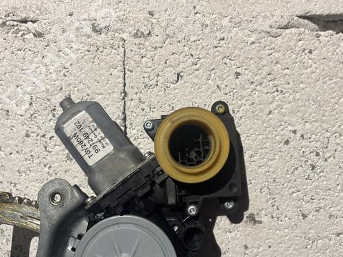 Rear left window mechanism TOYOTA COROLLA Verso (ZER_, ZZE12_, R1_) 2.2 D-4D (AUR10_, AUR10R) | BP29850459C24 