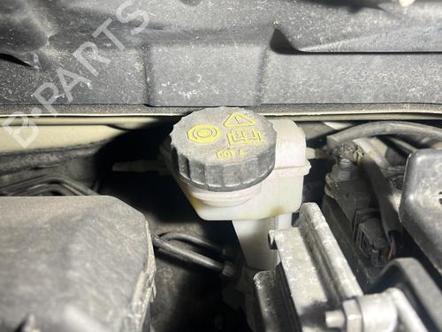 Used Brake master cylinder Brake master cylinder PEUGEOT 3008 II SUV (MC_, MR_, MJ_, M4_) 1.5 BlueHDi 130 (131 hp) 33301231 33301231