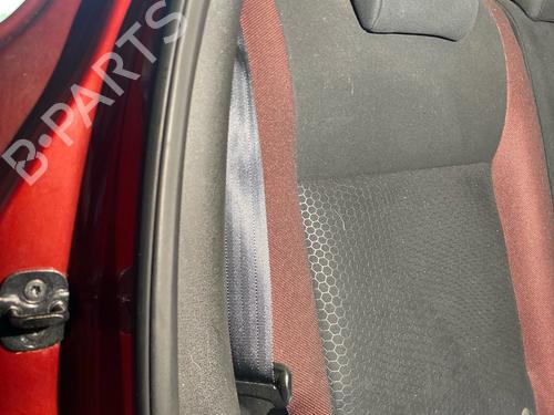 Used Rear right seatbelt Rear right seatbelt 38228930 38228930