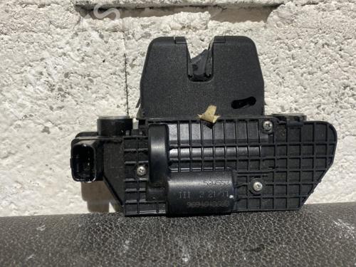 tailgate-lock-citroen-ds3-sa_-16-vti-120-2009-2010-2011-2012-2013-2014-2015-2016-21865371 main image