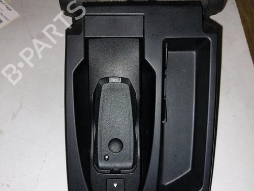 Used Armrest / Center console BMW 1 (E87) 120 d (163 hp) 21860076